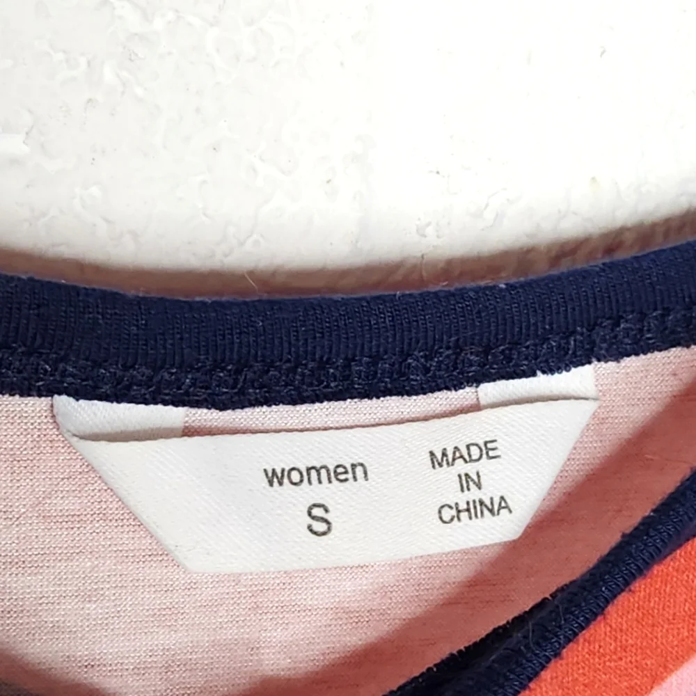 Cute Muti-Colored V-Striped Tank with Halter Straps - Picture 3 of 4